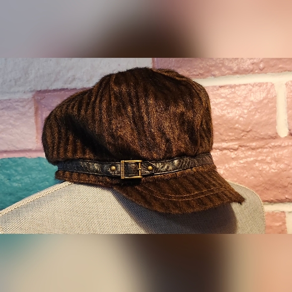 Chic Brown Faux Fur Bucket Hat with Black Band - Picture 7 of 11